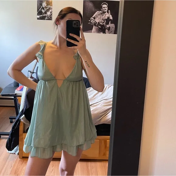 Mini Dress - Picture 2 of 4